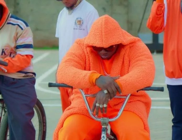 Khaligraph Jones – Minimal Pressure