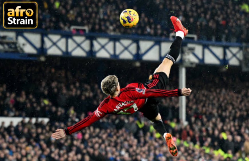 Cristiano Ronaldo fan reacts after scoring for Manchester United