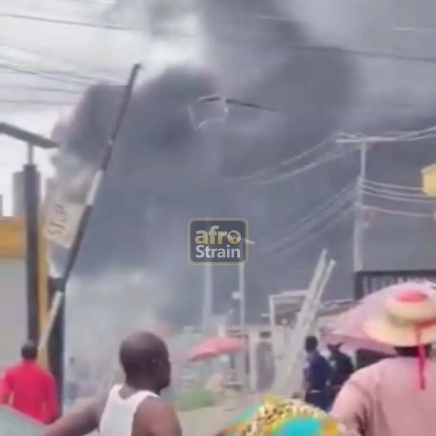 Fire Burns Lagos Plaza to Ashes