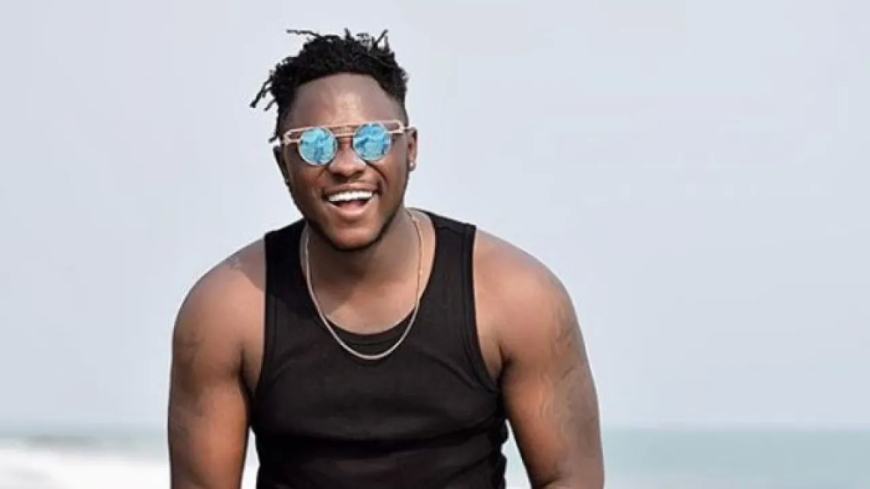 I Love Knacking Raw – Ghanaian rapper, Medikal